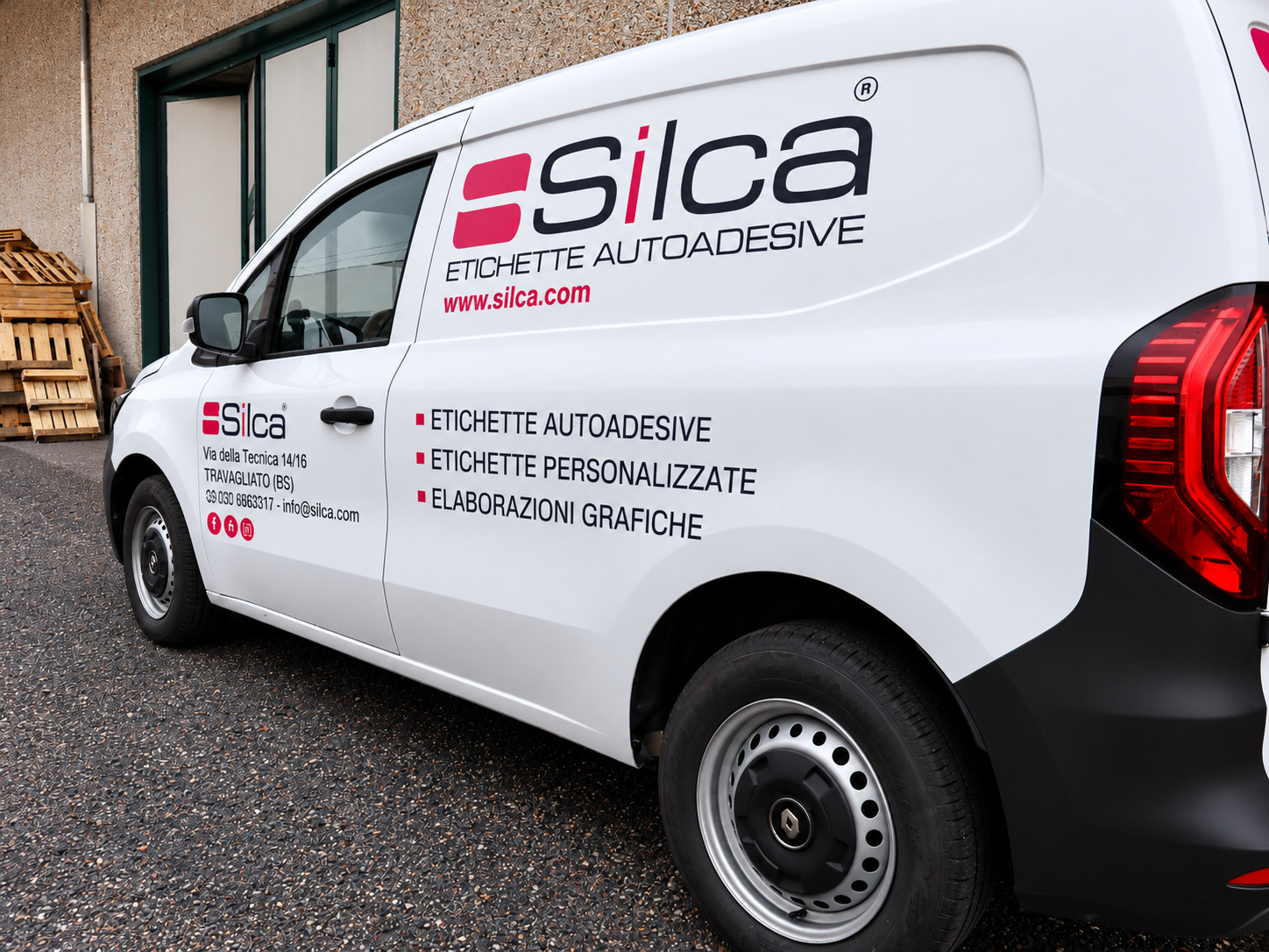 Furgone aziendale Silca Etichette
